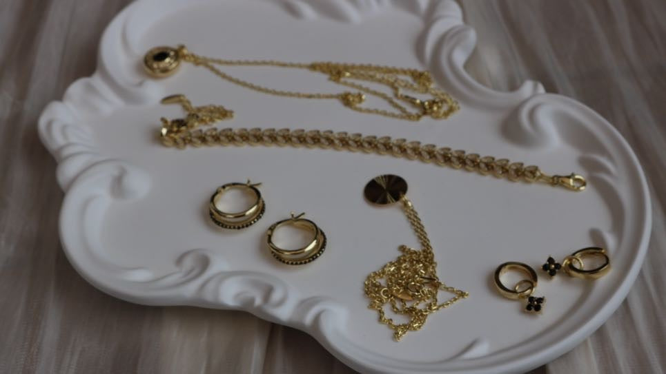 Valletta Triple Hoop Earrings