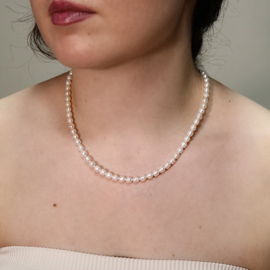 Selene Pearl Chocker Necklace